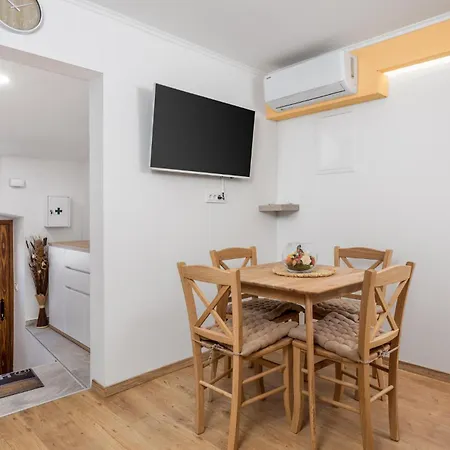 In With Wifi Apartmán Mošćenička Draga